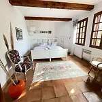 Vila Spacious With Pool And Fireplace Roquebrune-sur Argens