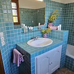 Spacious With Pool And Fireplace * Roquebrune-sur Argens