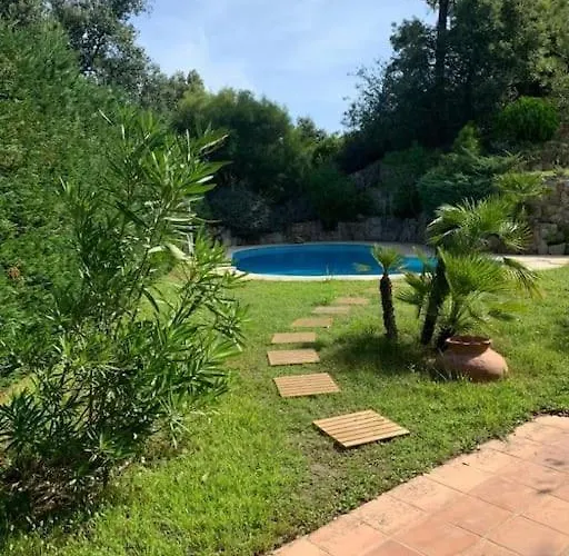 Spacious With Pool And Fireplace Villa Roquebrune-sur Argens
