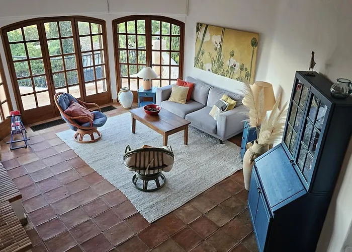 Villa Spacious With Pool And Fireplace Roquebrune-sur Argens