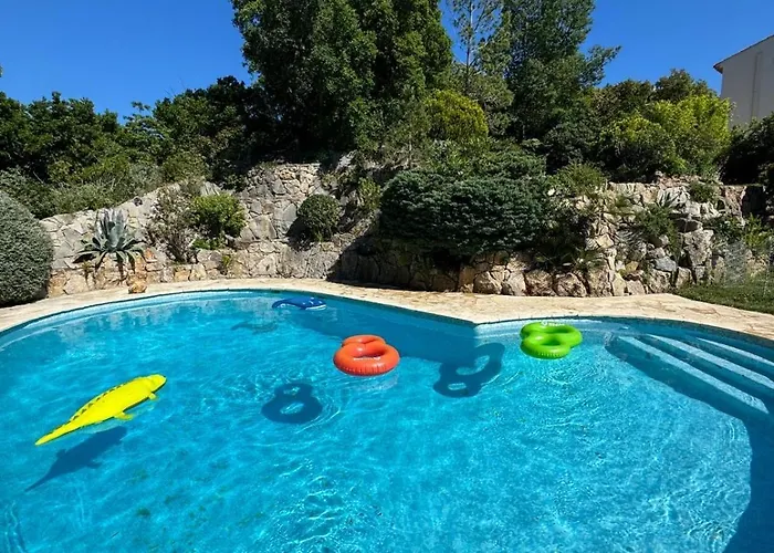 Spacious With Pool And Fireplace * Roquebrune-sur Argens